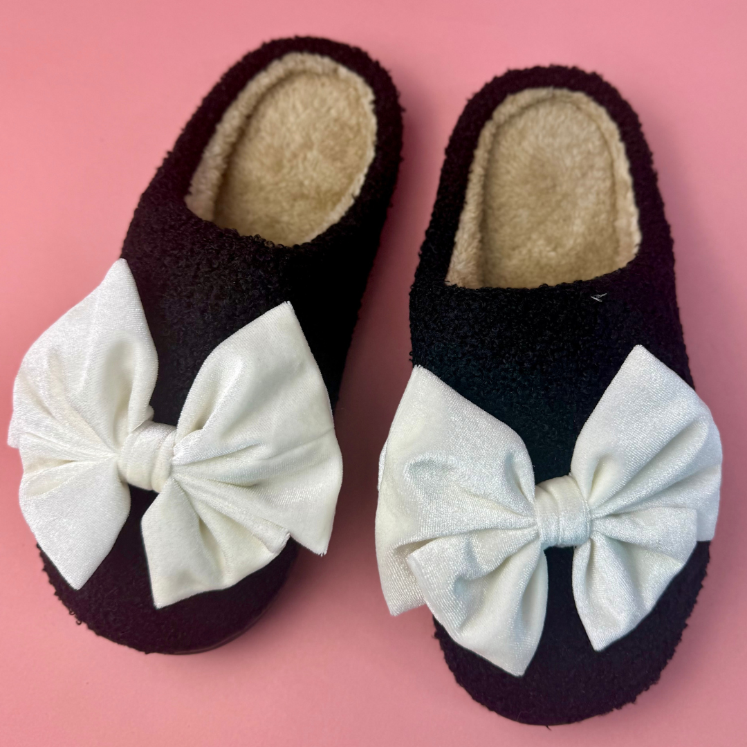 PREORDER- Cozy Bow Slippers- Black/White
