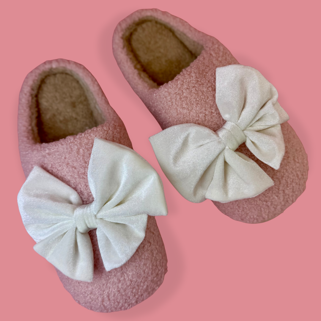 PREORDER- Cozy Bow Slippers- Pink/White