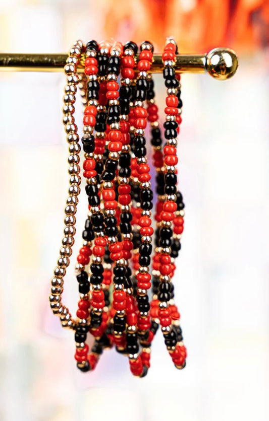 Red & Black Team Seed Bead Bracelet Set